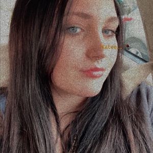 Meet your Posher, Katelynn